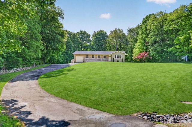 38 Emperor Lane, Montgomery, NY 12549