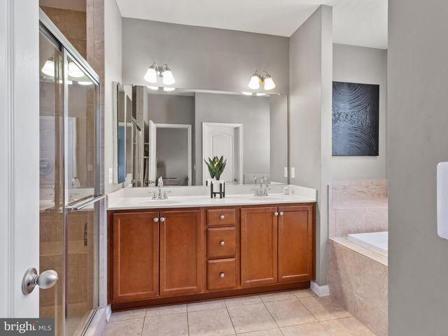 4803 SIX FORKS DR, Upper Marlboro, MD 20772