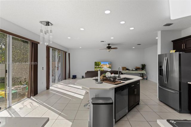 15558 NW 12th Ct, Pembroke Pines, FL 33028