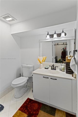 15558 NW 12th Ct, Pembroke Pines, FL 33028