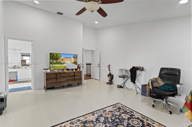 15558 NW 12th Ct, Pembroke Pines, FL 33028