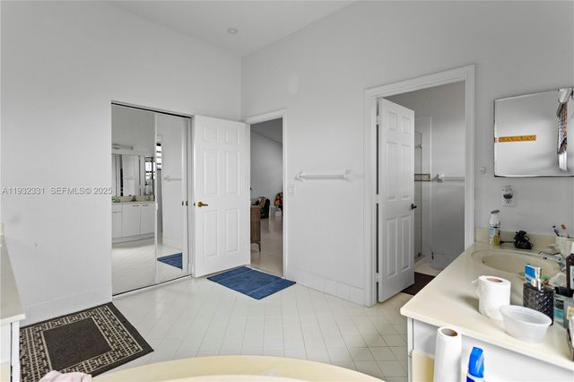 15558 NW 12th Ct, Pembroke Pines, FL 33028