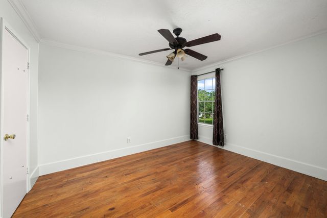 11607 Zarroll Drive, Houston, TX 77099