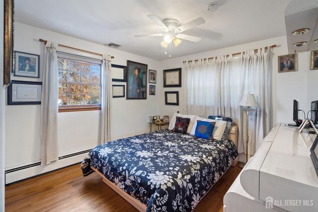 13 Roberts Street, South Brunswick, NJ 08824