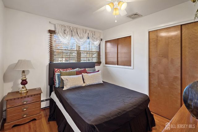 13 Roberts Street, South Brunswick, NJ 08824