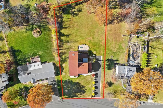 13 Roberts Street, South Brunswick, NJ 08824