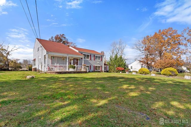 13 Roberts Street, South Brunswick, NJ 08824