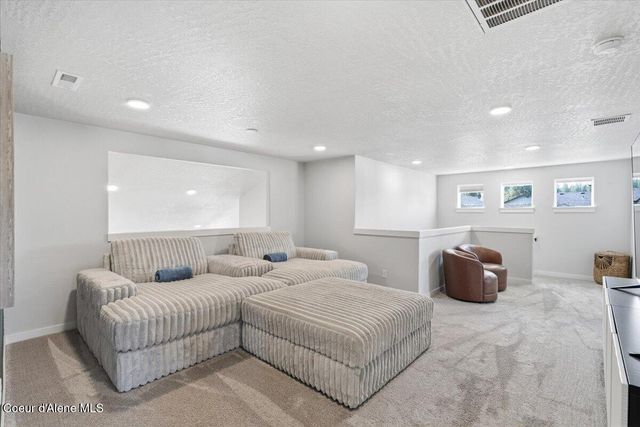 733 E Ripatti WAY, Hayden, ID 83835