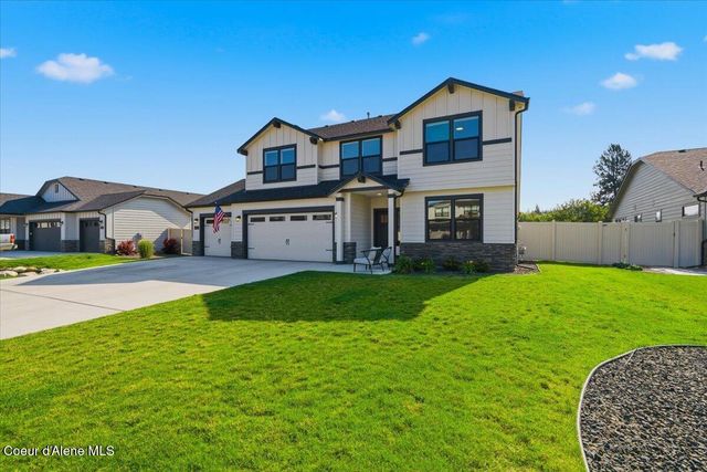 733 E Ripatti WAY, Hayden, ID 83835