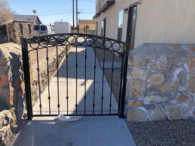 3932 TRUMAN Avenue C, El Paso, TX 79930