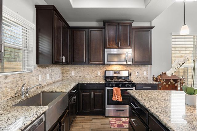 1401 Little Elm TRL 215, Cedar Park, TX 78613