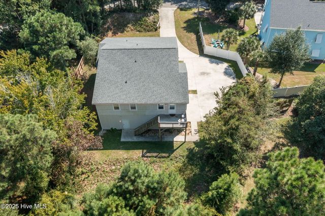 303 Osprey Ridge Drive, Emerald Isle, NC 28594
