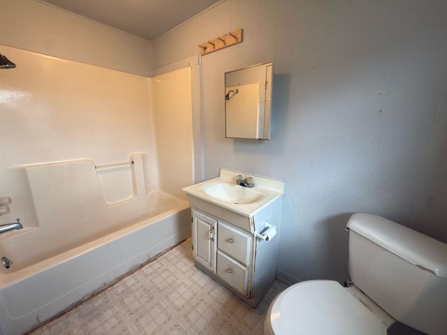 232 St Michel Avenue, Houma, LA 70363