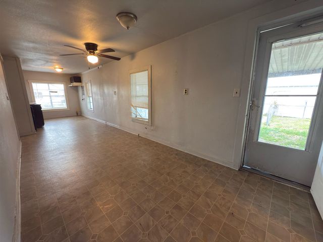 232 St Michel Avenue, Houma, LA 70363