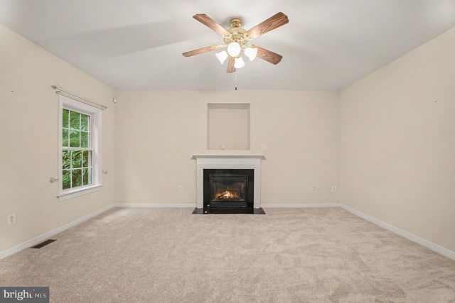 71 BATTERY RIDGE DR, Fredericksburg, VA 22405