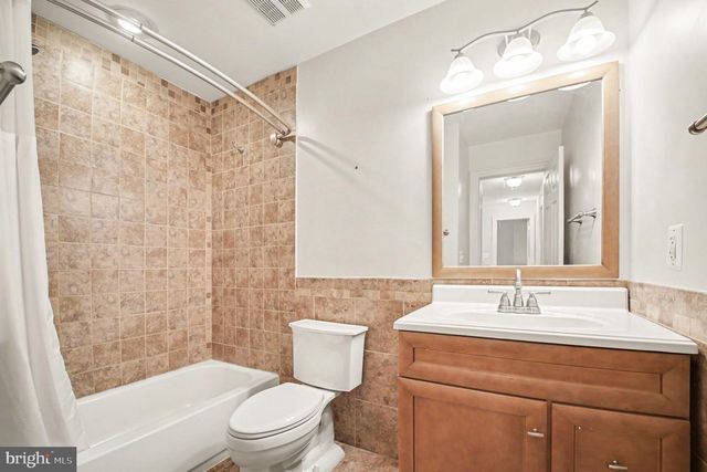 71 BATTERY RIDGE DR, Fredericksburg, VA 22405
