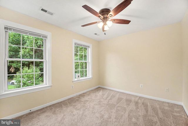 71 BATTERY RIDGE DR, Fredericksburg, VA 22405