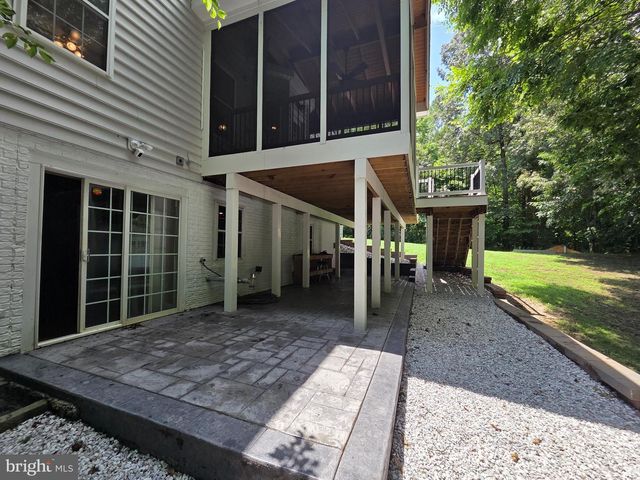 71 BATTERY RIDGE DR, Fredericksburg, VA 22405