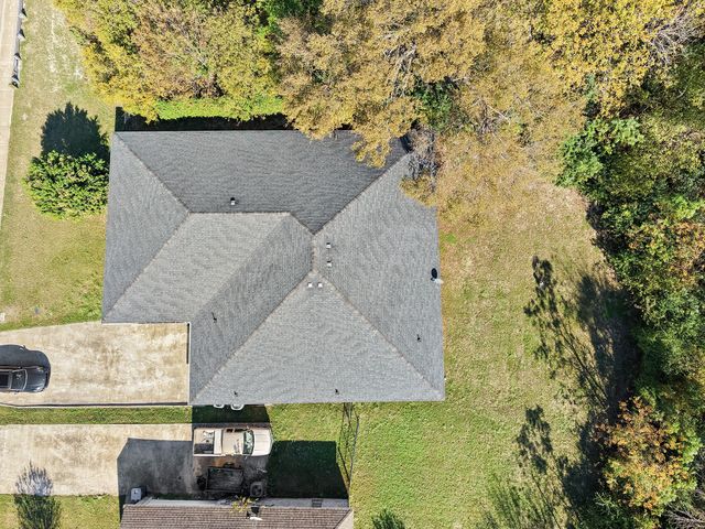 136 N Polk Street, Desoto, TX 75116