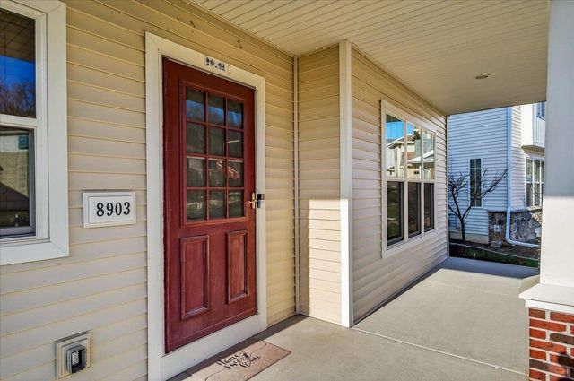 8903 White Coral Way, Middleton, WI 53562