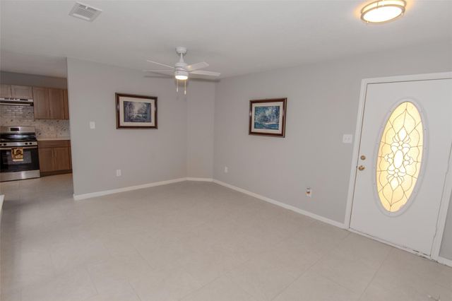 6703 Stonewater, Houston, TX 77084