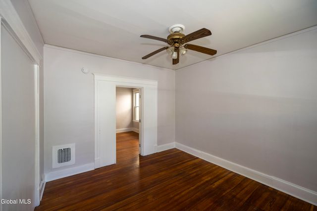 10 Hurlbut Street, Albany, NY 12209