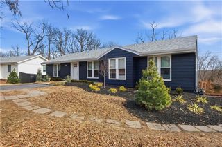 9905 W 60th Terrace, Merriam, KS 66203