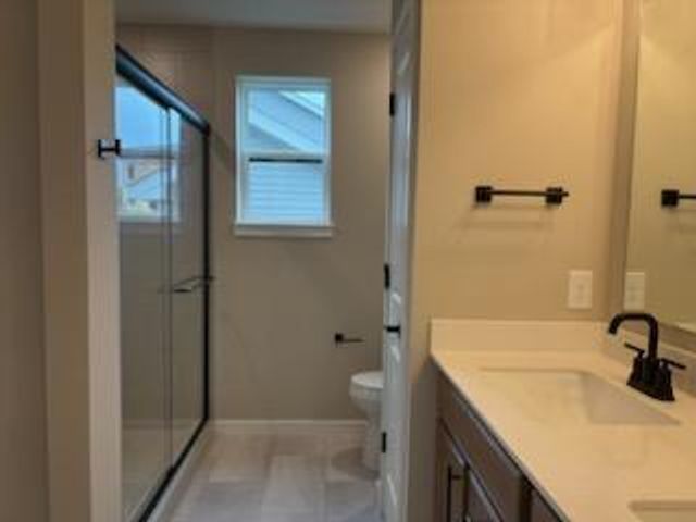 6377 Isle Avenue S, Cottage Grove, MN 55016