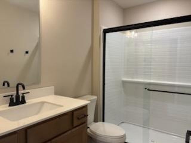 6377 Isle Avenue S, Cottage Grove, MN 55016