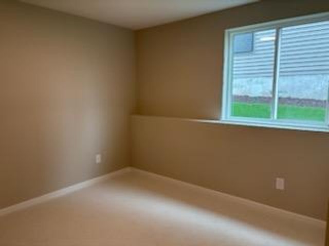 6377 Isle Avenue S, Cottage Grove, MN 55016