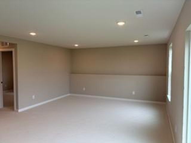 6377 Isle Avenue S, Cottage Grove, MN 55016