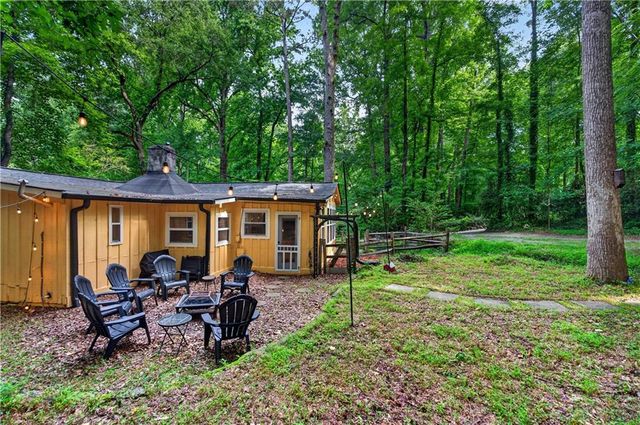 130 Chestnut Street, Roswell, GA 30075