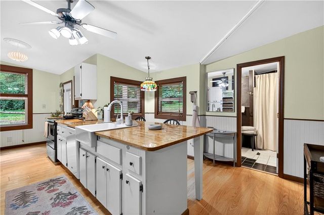 130 Chestnut Street, Roswell, GA 30075