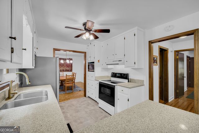 205 Bentwood Trail, Winterville, GA 30683