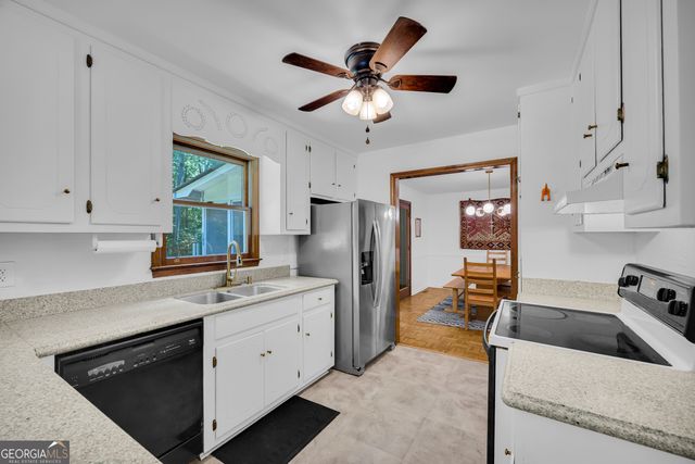 205 Bentwood Trail, Winterville, GA 30683
