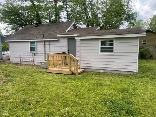 954 Cherry, Jonesboro, AR 72401