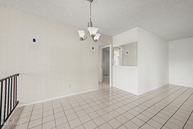 2801 E NORTH Lane, Phoenix, AZ 85028