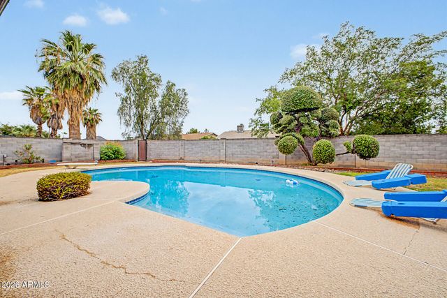 2801 E NORTH Lane, Phoenix, AZ 85028