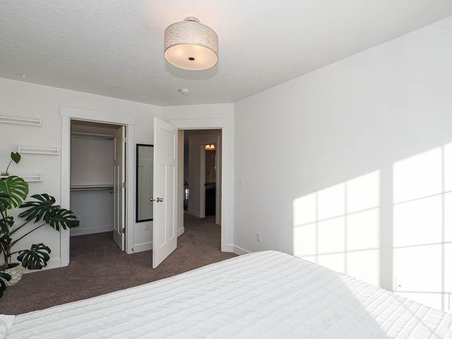 12738 S PARK RUN CT, Riverton, UT 84065