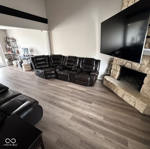 4422 Abby Creek Lane, Indianapolis, IN 46205