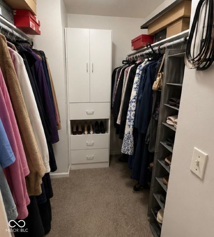 4422 Abby Creek Lane, Indianapolis, IN 46205