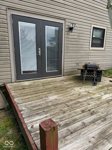 4422 Abby Creek Lane, Indianapolis, IN 46205