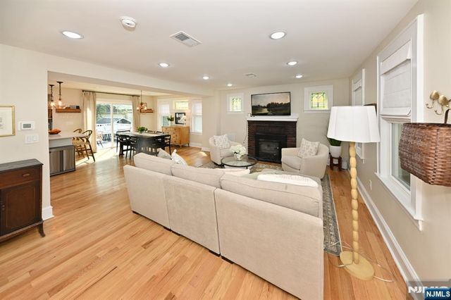 401 Chestnut Street, Nutley, NJ 07110