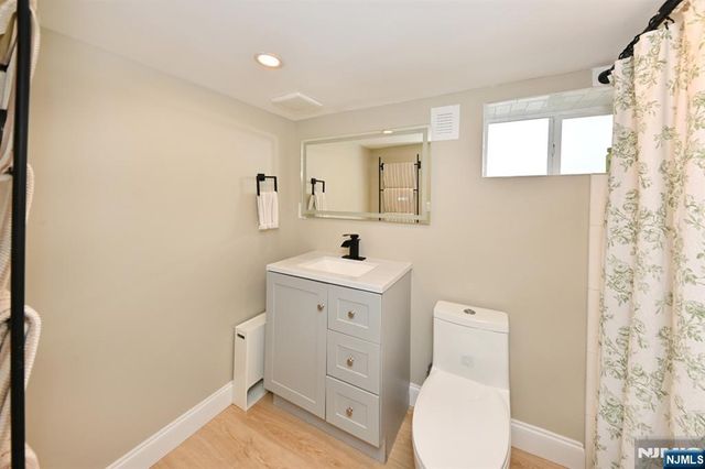 401 Chestnut Street, Nutley, NJ 07110