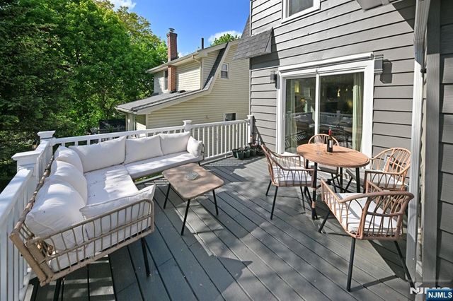 401 Chestnut Street, Nutley, NJ 07110