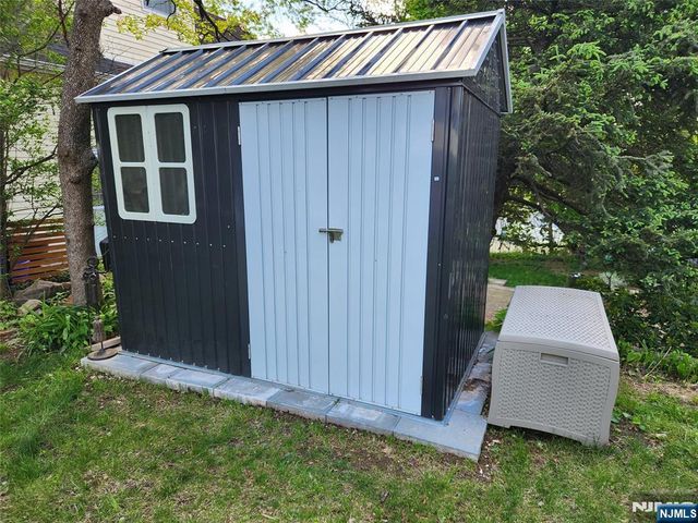 401 Chestnut Street, Nutley, NJ 07110