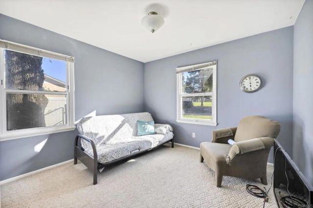 1124 E Campus Way, Hemet, CA 92543