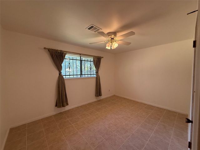 7325 Ley Road, Houston, TX 77028