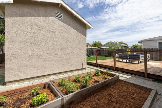 1240 Kelly Ave, San Leandro, CA 94577