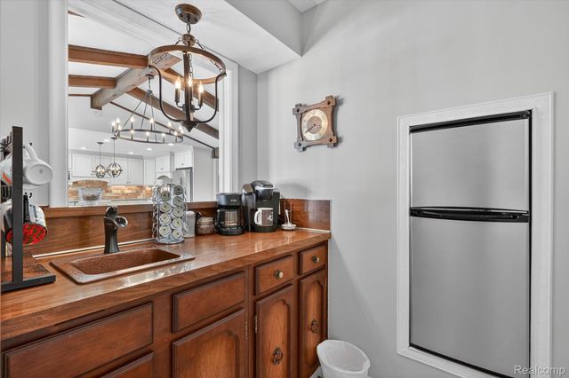 5397 Sutton Place, Grand Blanc Charter Township, MI 48439